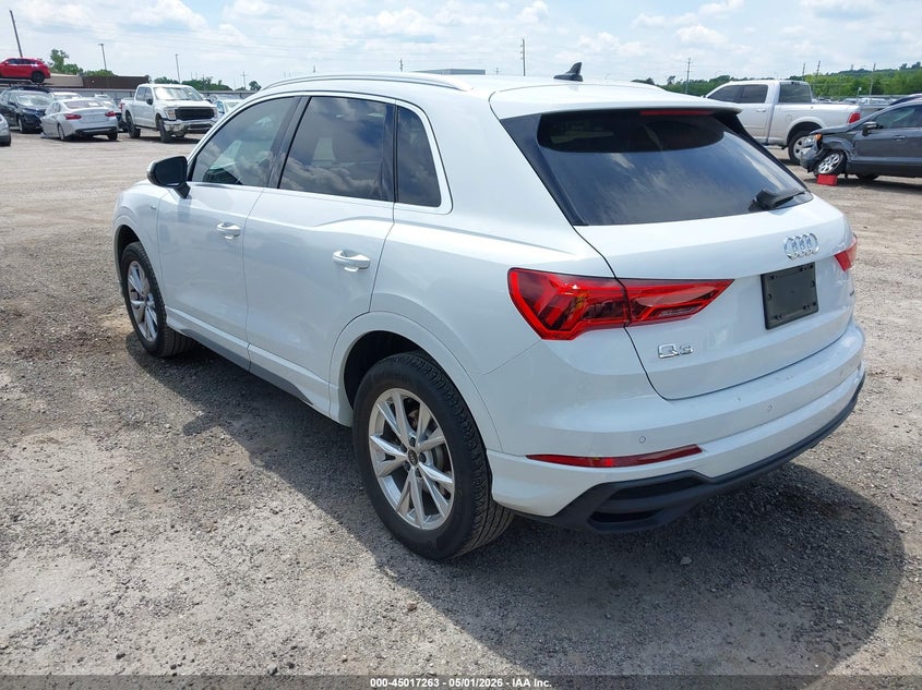 2023 AUDI Q3 auction photo 3