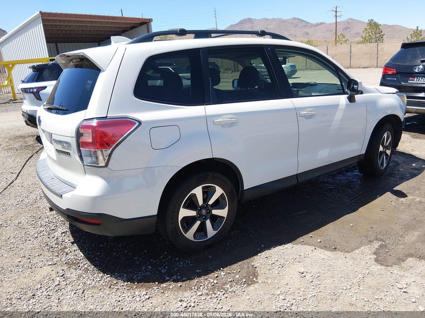 Vin: jf2sjaecxhh410821, lot: 45515319, subaru forester 2.5i premium 20174