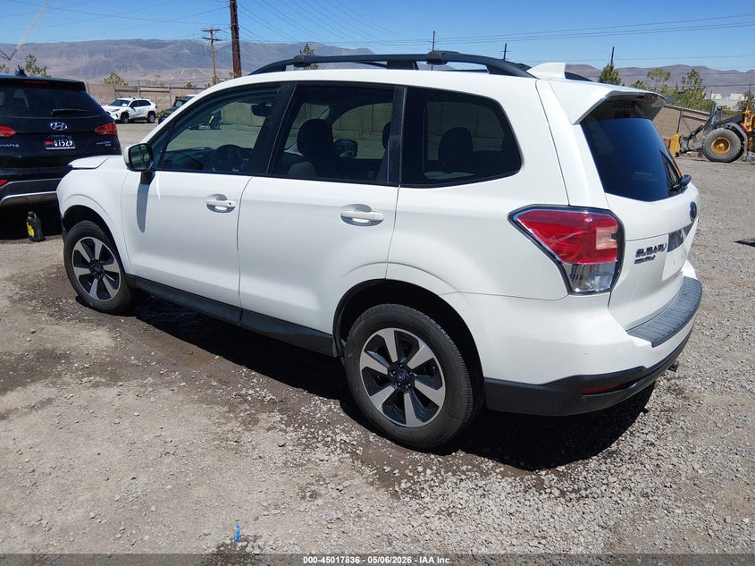 2017 SUBARU FORESTER auction photo 3