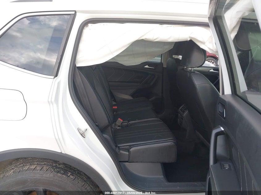 2024 VOLKSWAGEN TIGUAN auction photo 8