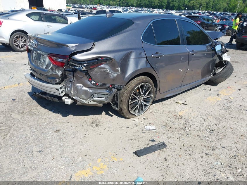 2024 TOYOTA CAMRY auction photo 4
