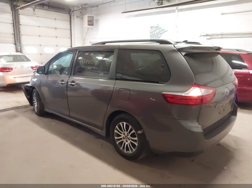 AtlanticExpress - Toyota Sienna