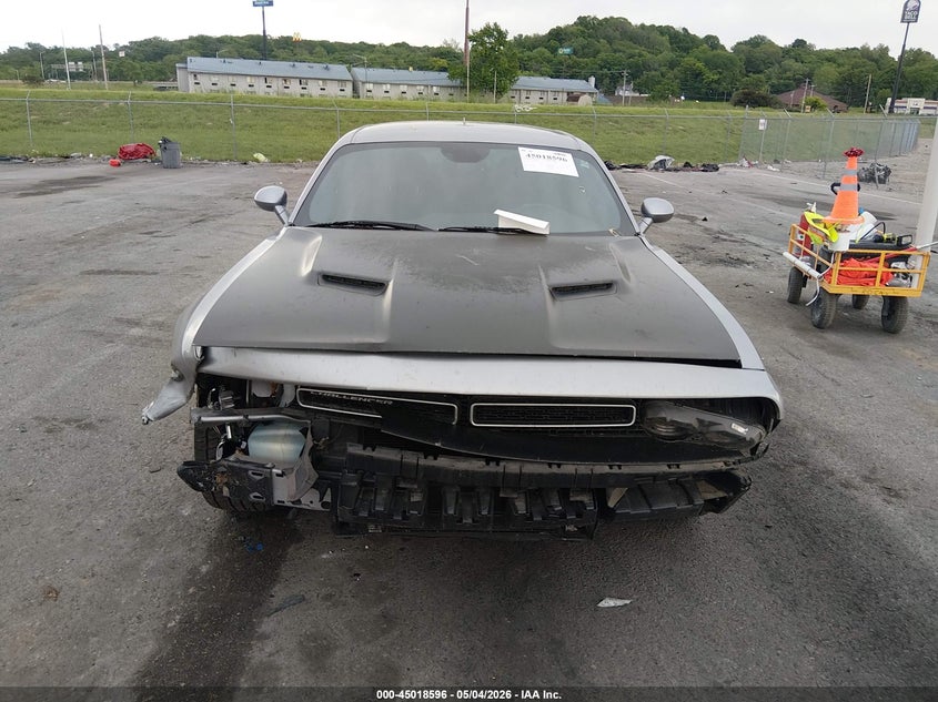 2C3CDZAG7FH737206 2015 Dodge Challenger 3.6 Sxt Silver