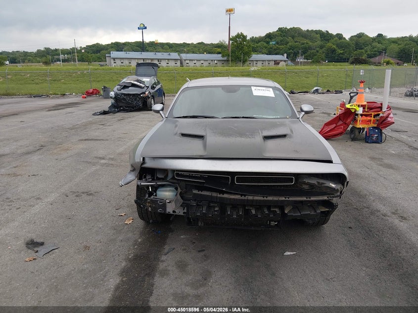 2C3CDZAG7FH737206 2015 Dodge Challenger 3.6 Sxt Silver