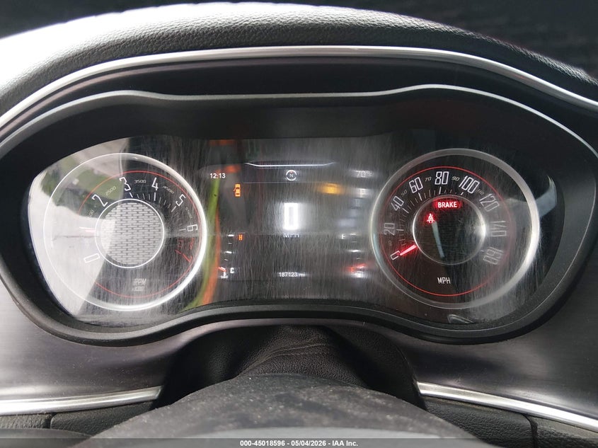 2C3CDZAG7FH737206 2015 Dodge Challenger 3.6 Sxt Silver