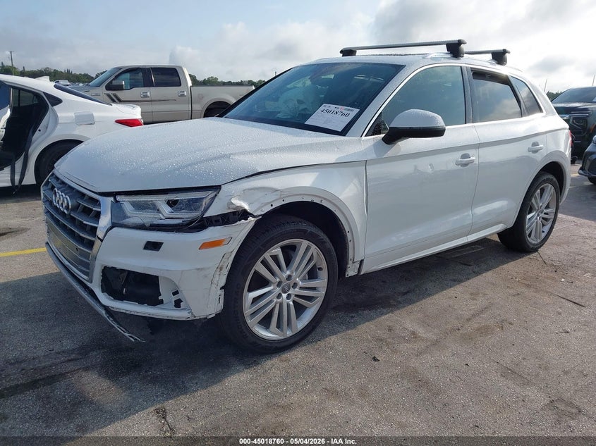 WA1BNAFYXL2018215 2020 Audi Q5 Premium Plus 45 Tfsi Quattro S Tronic photo 1