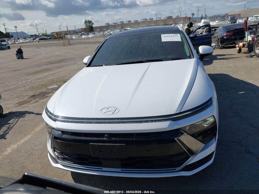 2024 HYUNDAI SONATA HYBRID LIMITED — Photo 12