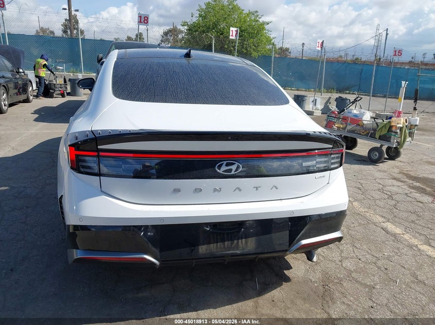 2024 HYUNDAI SONATA HYBRID LIMITED — Photo 16