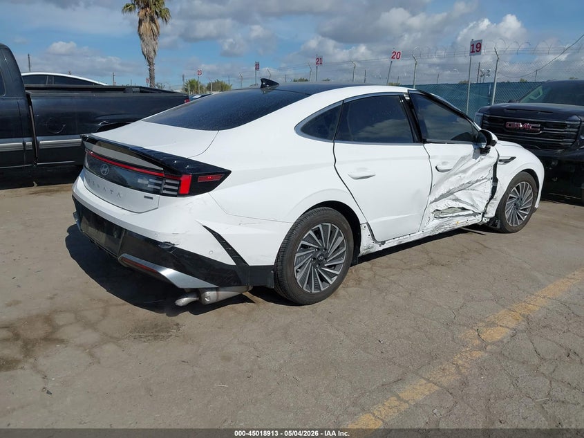 2024 HYUNDAI SONATA HYBRID LIMITED — Photo 4