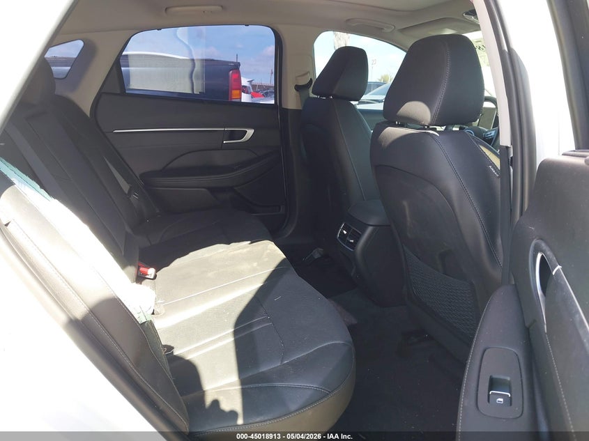 2024 HYUNDAI SONATA HYBRID LIMITED — Photo 8
