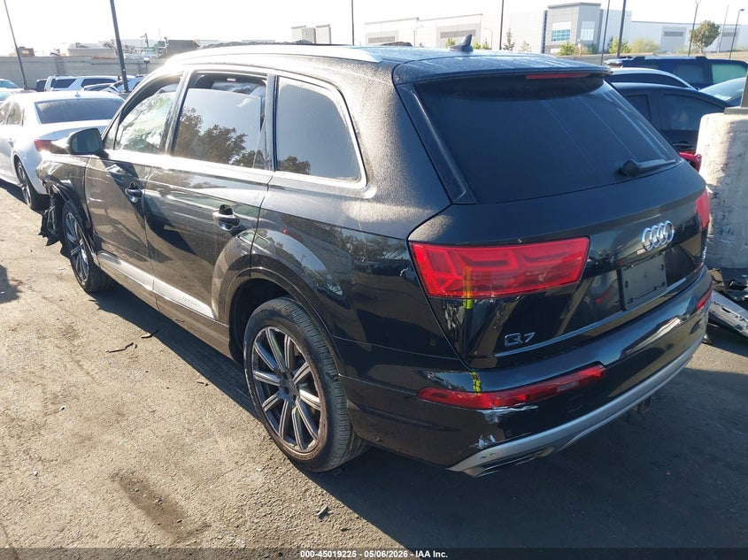 Vin: wa1laaf72hd031379, lot: 45516708, audi q7 3.0t premium 20173