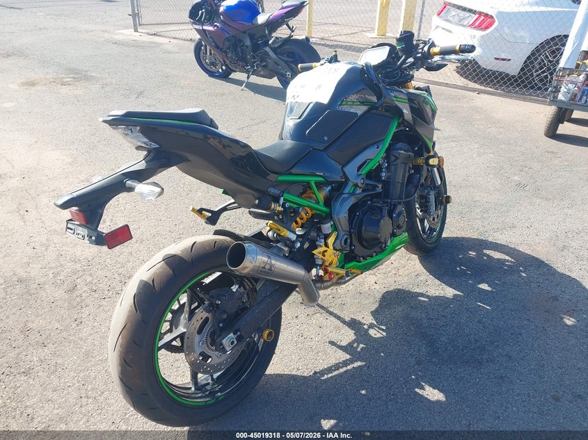 2024 KAWASAKI ZR900 auction photo 4