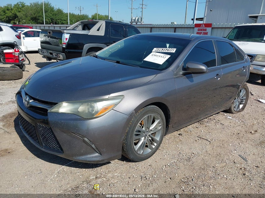 4T1BF1FKXHU338575 2017 TOYOTA CAMRY SE photo 1