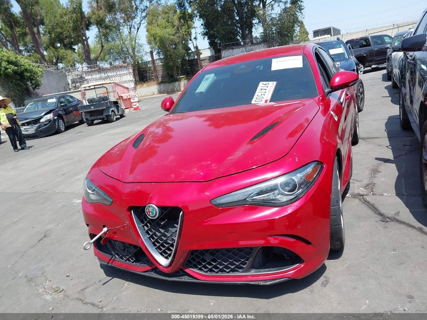 2018 Alfa Romeo Giulia Quadrifoglio Rwd VIN: ZARFAEAV0J7569847 Lot: 45222404