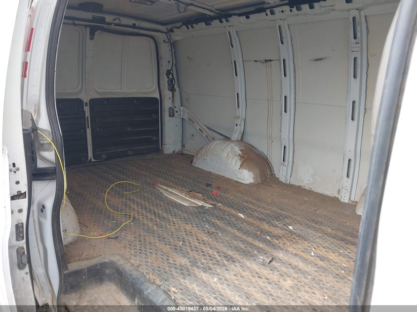 2014 CHEVROLET EXPRESS 2500 auction photo 8