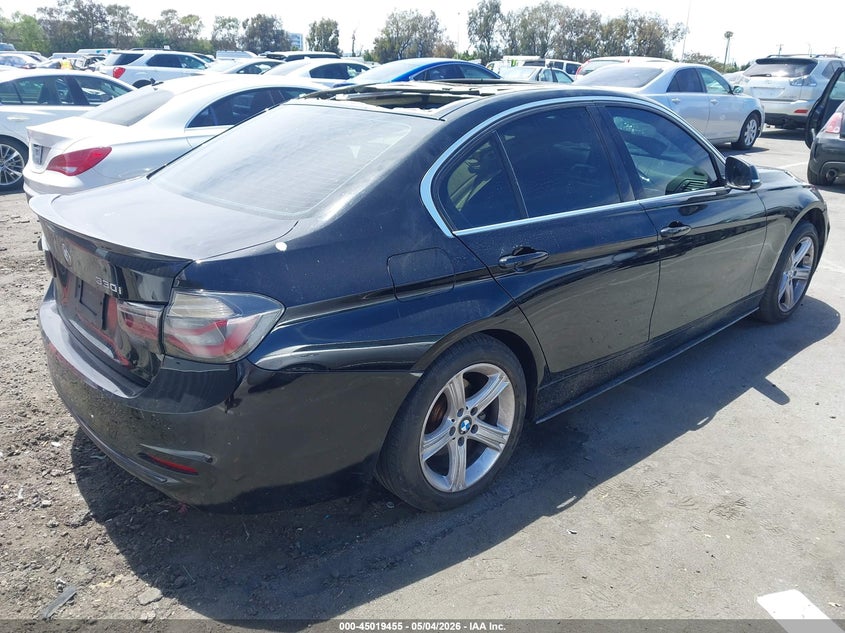 Vin: wba8b9g50hnu50178, lot: 45516938, bmw 330i 20174