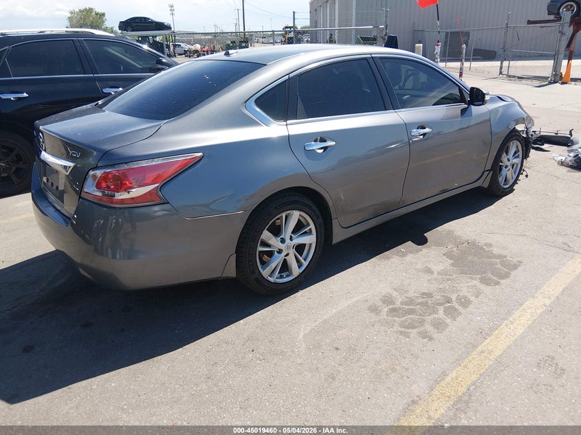 2015 NISSAN ALTIMA auction photo 4
