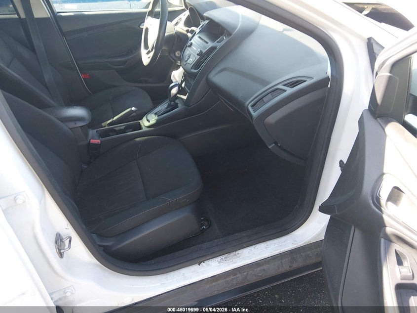 2016 FORD FOCUS auction photo 5