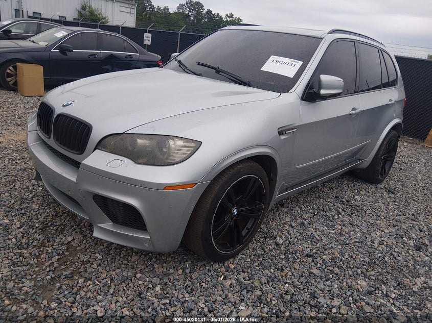 2010 BMW X5 M