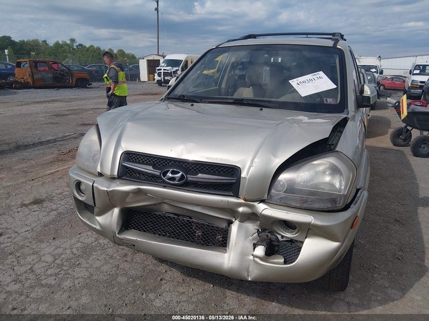 2008 Hyundai Tucson Limited V6/Se VIN: KM8JN72D08U849981 Lot: 45020136