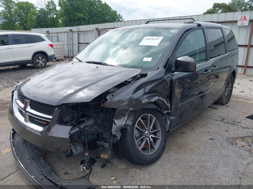 Vin: 2c4rdgcg7hr712679, lot: 45517906, dodge grand caravan sxt 20172