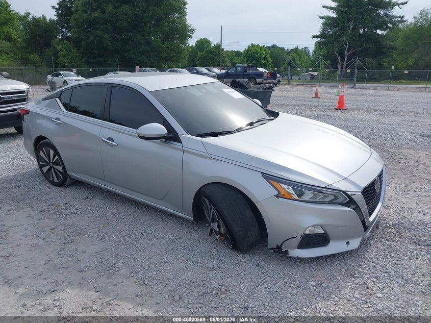 2022 Nissan Altima