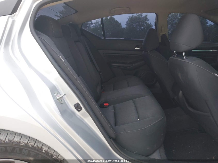 2022 NISSAN ALTIMA auction photo 8