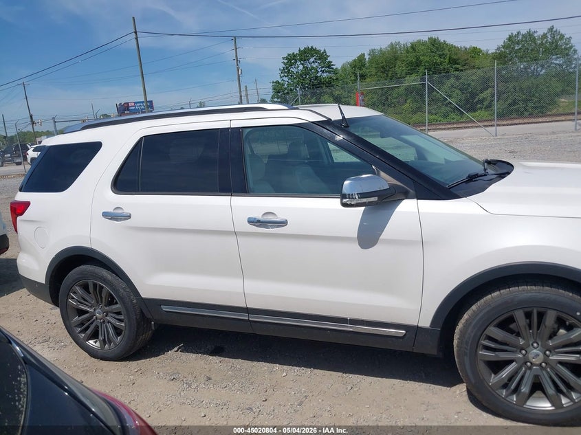 VIN 1FM5K8HT5HGC51141 2017 FORD EXPLORER PLATINUM