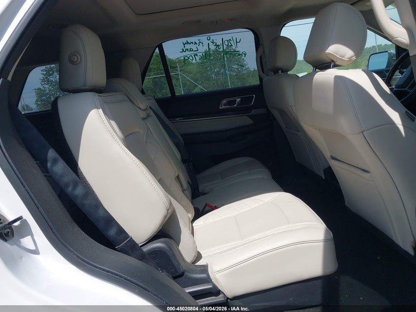 VIN 1FM5K8HT5HGC51141 2017 FORD EXPLORER PLATINUM