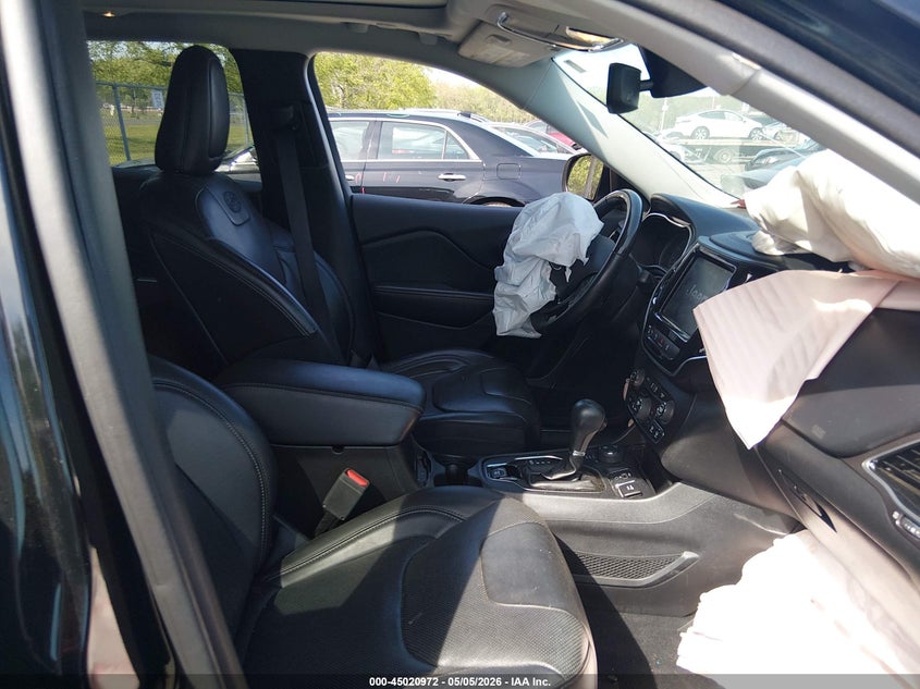 2019 JEEP CHEROKEE auction photo 5