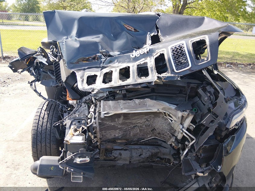 2019 JEEP CHEROKEE auction photo 6