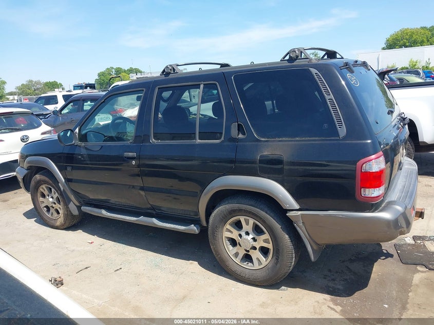 1999 Nissan Pathfinder Le/Se/Xe VIN: JN8AR07Y0XW388963 Lot: 45021011