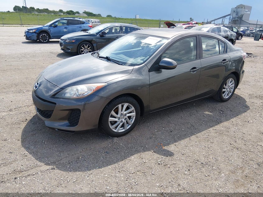 Vin: jm1bl1vfxc1503701, lot: 45518572, mazda mazda3 20122
