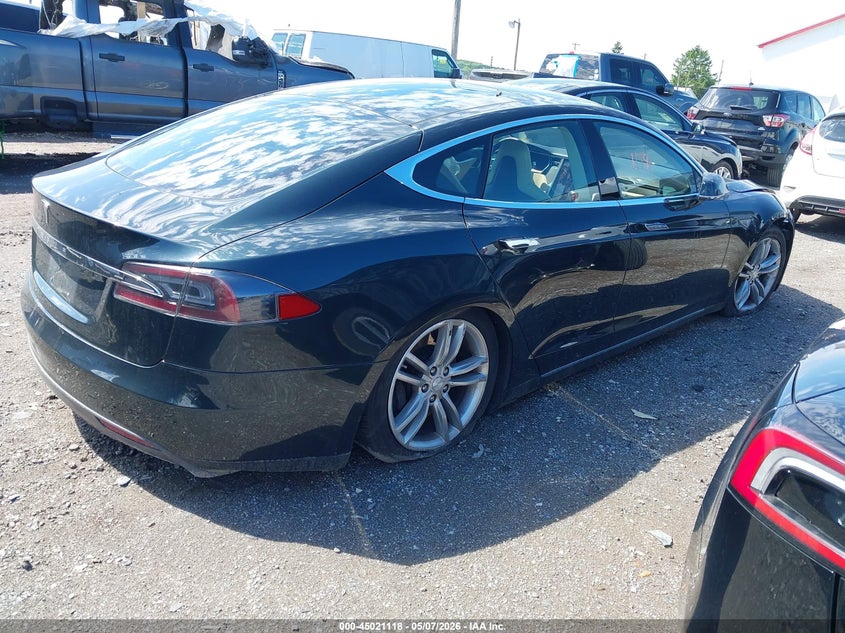 Vin: 5yjsa1cn5dfp03457, lot: 45518632, tesla model s 20134