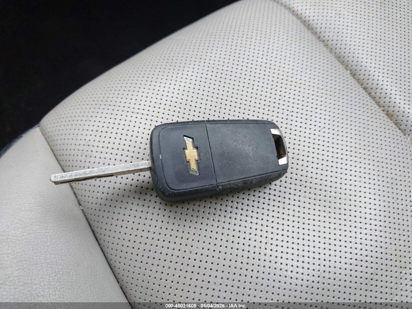 CHEVROLET EQUINOX 2016 VIN 2GNALDEK1G1151075