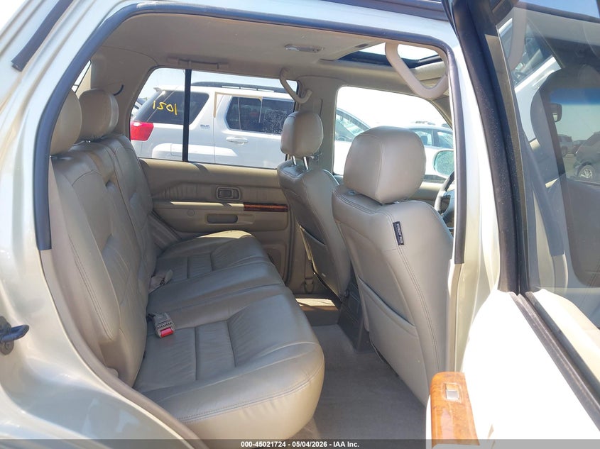 2000 Infiniti Qx4 VIN: JNRAR07Y1YW081024 Lot: 45021724