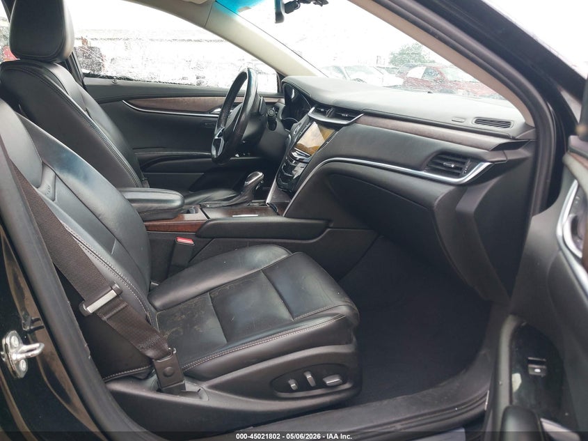 2018 CADILLAC XTS auction photo 5