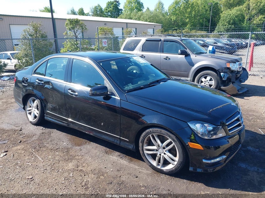 2013 Mercedes-Benz C 300 Sport 4Matic