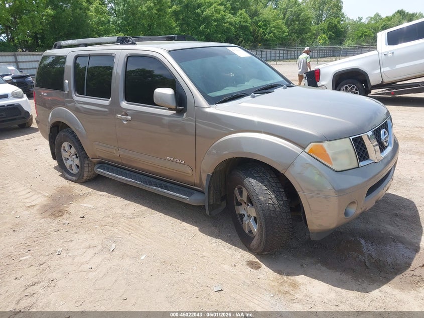 2005 Nissan Pathfinder Se Off-Road