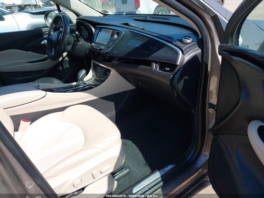 VIN: LRBFXASA1HD063578 2017 BUICK ENVISION PREFERRED