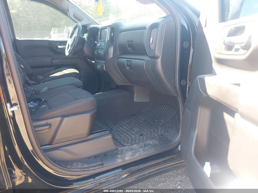 2024 CHEVROLET SILVERADO 1500 auction photo 5