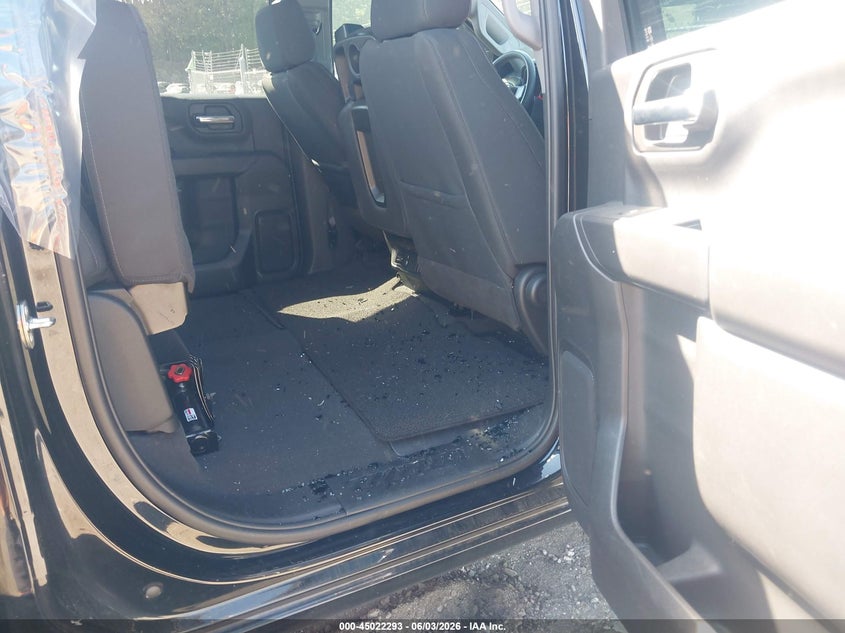 2024 CHEVROLET SILVERADO 1500 auction photo 8