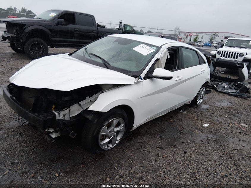 2021 HYUNDAI ELANTRA auction photo 2