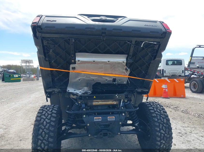 2025 Can-Am Defender Max Limited Cab Hd10/Lone Star Hd10 VIN: 3JBUUAX44SK018598 Lot: 45022548
