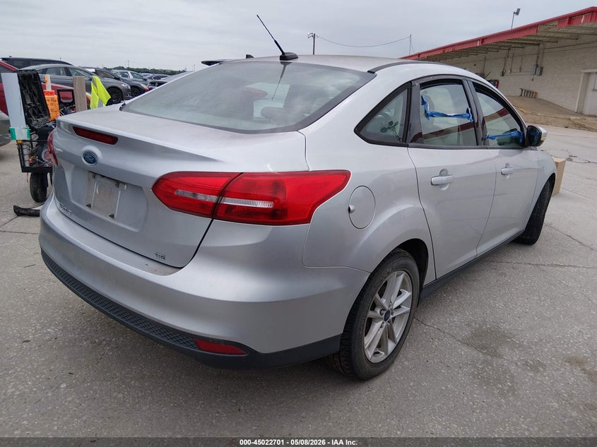 Vin: 1fadp3f21hl204975, lot: 45520215, ford focus se 20174