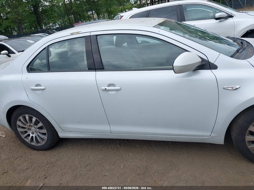 2010 Suzuki Kizashi Se VIN: JS2RE9A30A6100898 Lot: 45022731