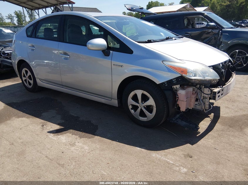 2013 TOYOTA PRIUS TWO