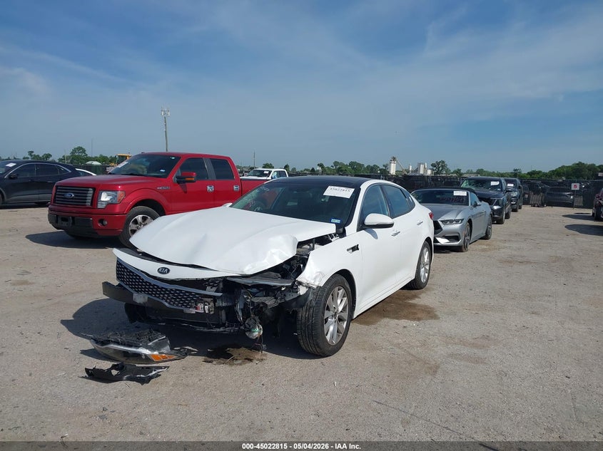 Vin: 5xxgt4l39jg243552, lot: 45520329, kia optima s 20182