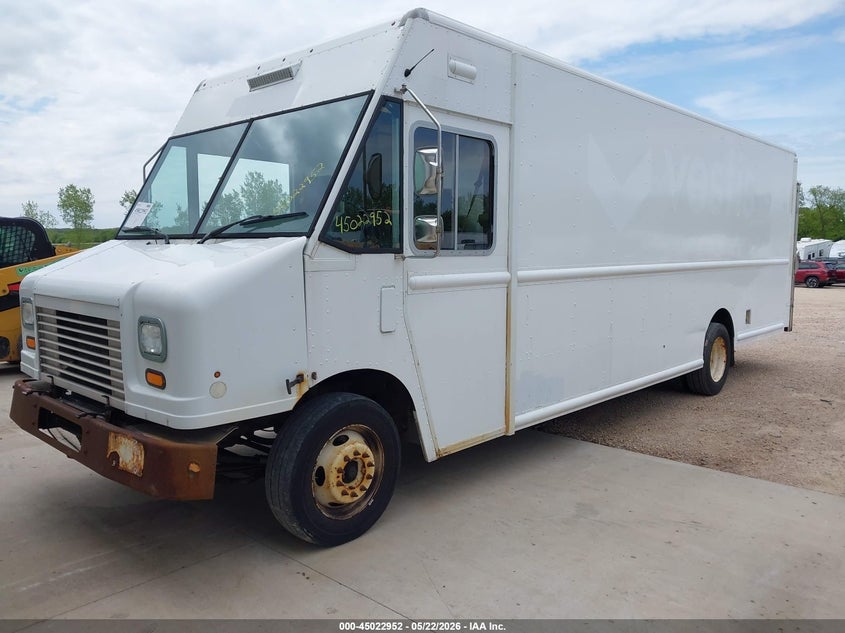 2014 FORD F-59 COMMERCIAL STRIPPED auction photo 2