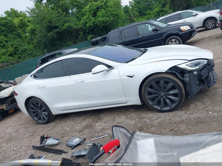 2020 Tesla Model S Long Range Dual Motor All-Wheel Drive/Long Range Plus Dual Motor All-Wheel Drive VIN: 5YJSA1E21LF389338 Lot: 45023317